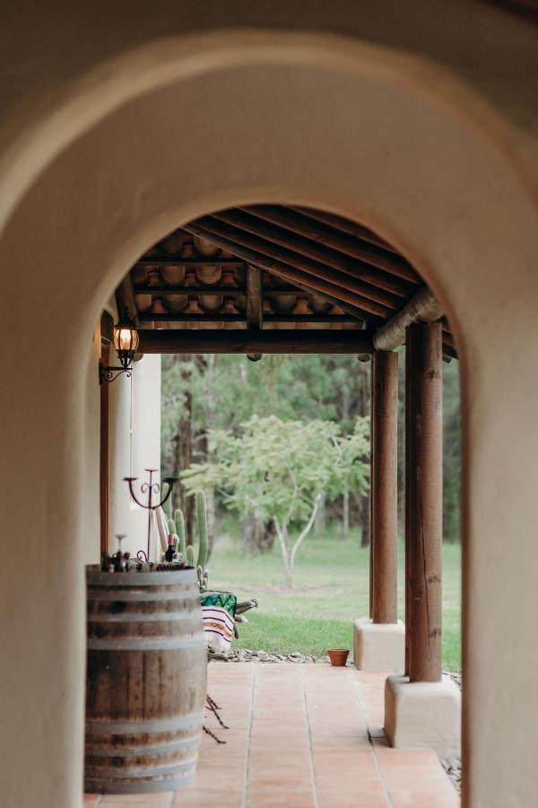 Casa La Vina Pokolbin - Romantic Villas With Outdoor Hot Tubs And Fireplaces ภายนอก รูปภาพ