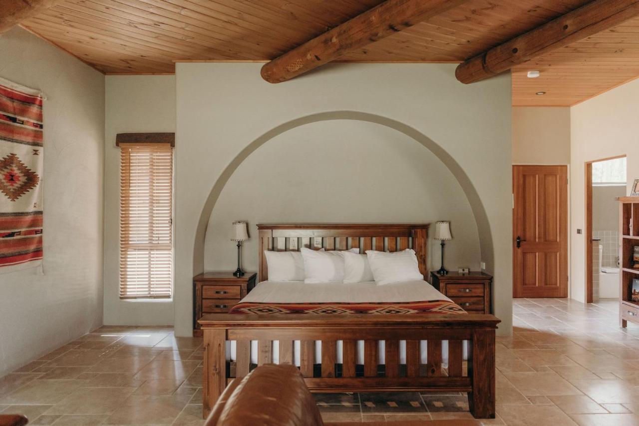 Casa La Vina Pokolbin - Romantic Villas With Outdoor Hot Tubs And Fireplaces ภายนอก รูปภาพ