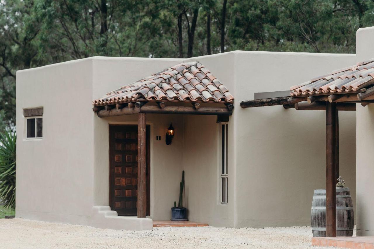 Casa La Vina Pokolbin - Romantic Villas With Outdoor Hot Tubs And Fireplaces ภายนอก รูปภาพ