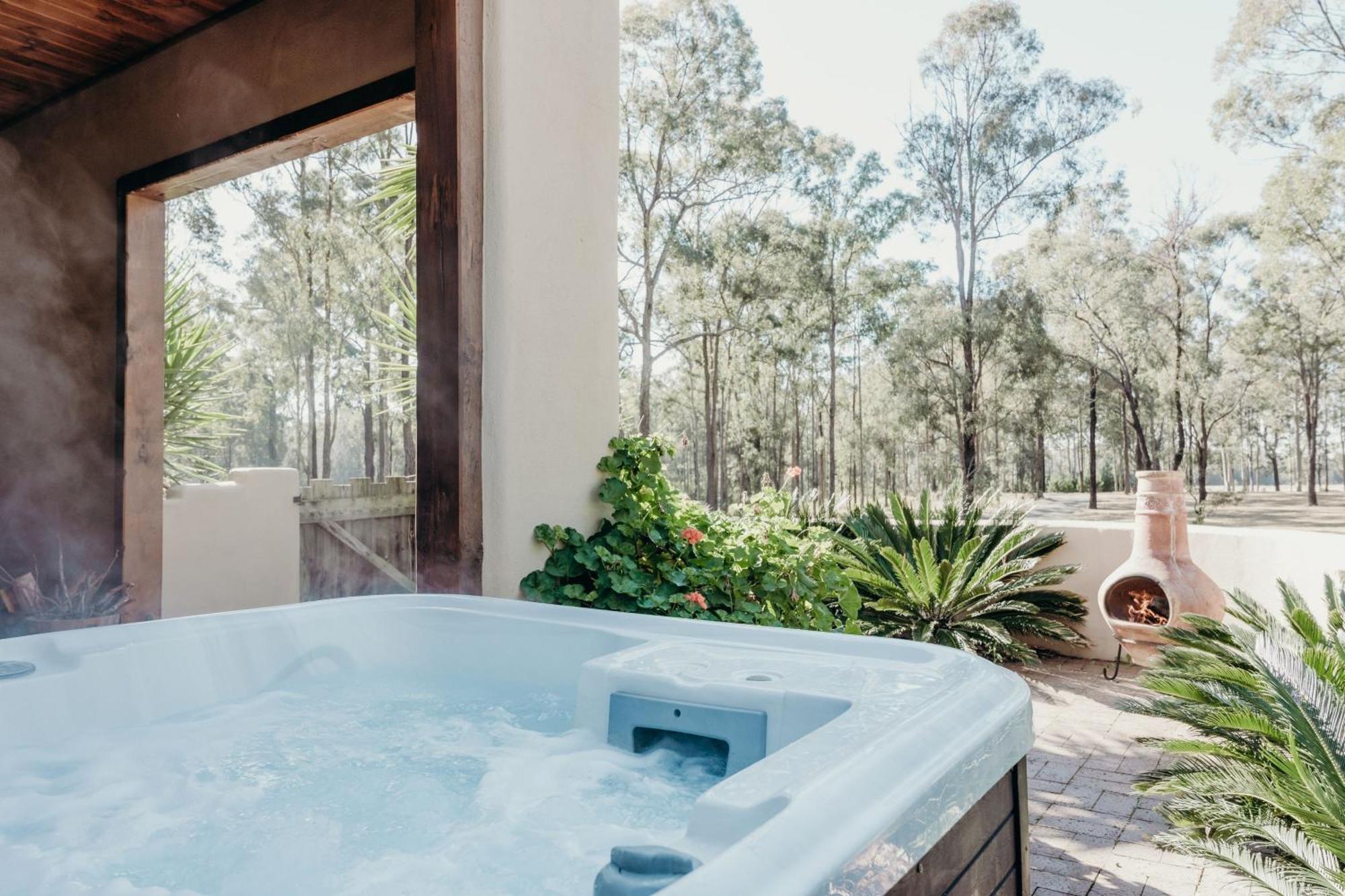 Casa La Vina Pokolbin - Romantic Villas With Outdoor Hot Tubs And Fireplaces ภายนอก รูปภาพ